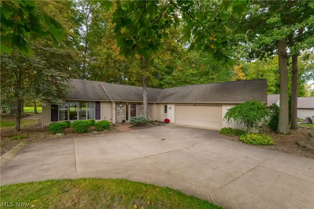 Photo 1 of Single family home for sale at 8784 Gatewood Dr, North Ridgeville, OH 44039 | MLS# 5251844 | Listing updated on 2026-10-15