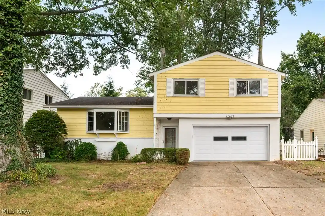 Photo 1 of Sale Pending at 27026 Osborn Rd, Bay Village, OH 44140 | MLS# 5244135 | Listing updated on 2026-10-25