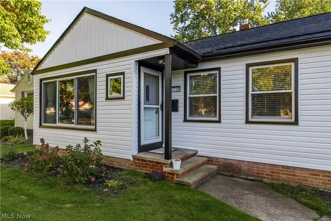 Photo 1 of Single family home for sale at 5120 Longton Rd, Cleveland, OH 44124 | MLS# 5247968 | Listing updated on 2026-10-26
