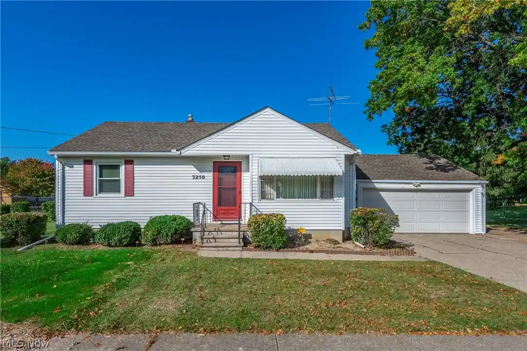 Photo 1 of Sale Pending at 3250 Pole Ave, Lorain, OH 44053 | MLS# 5251552 | Listing updated on 2026-10-14