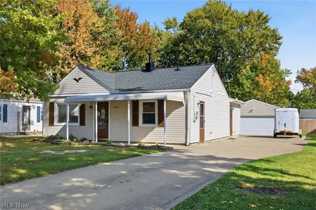 Photo 1 of Single family home for sale at 5059 Belle Meadow Rd, Mentor, OH 44060 | MLS# 5246367 | Listing updated on 2026-10-16