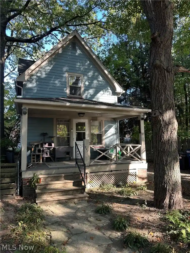 Photo 1 of Single family home for sale at 947 Woodview Rd, Cleveland, OH 44121 | MLS# 5251095 | Listing updated on 2026-10-29