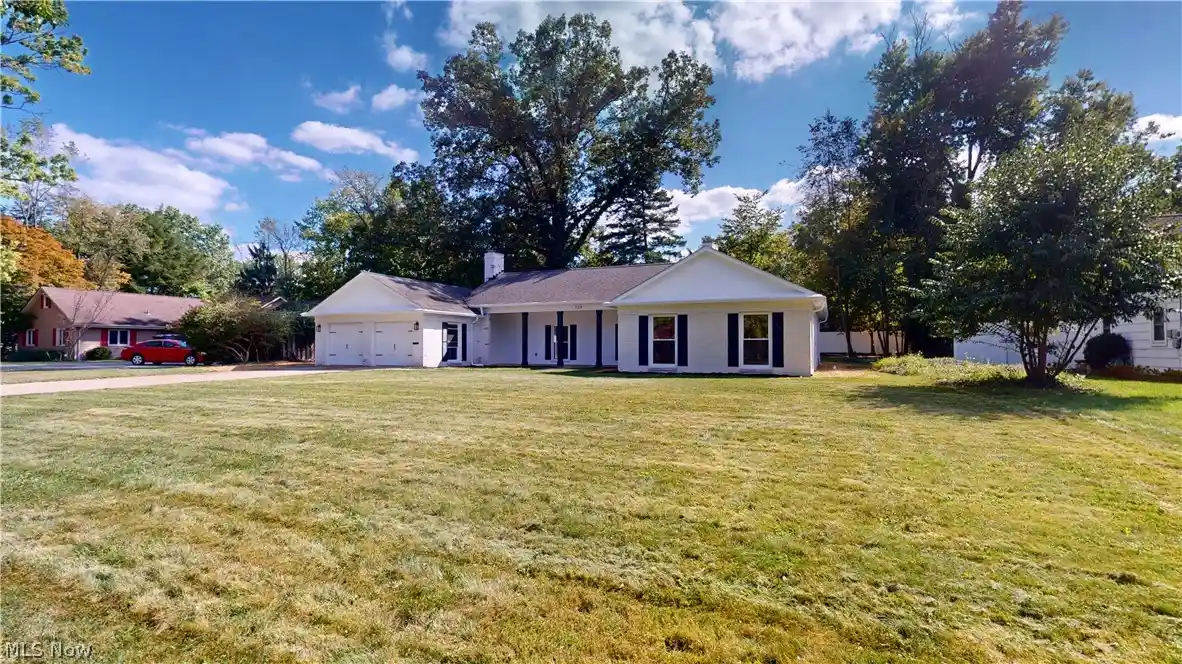 Photo 1 of Sale Pending at 125 Manning Dr, Berea, OH 44017 | MLS# 5252174 | Listing updated on 2026-10-14