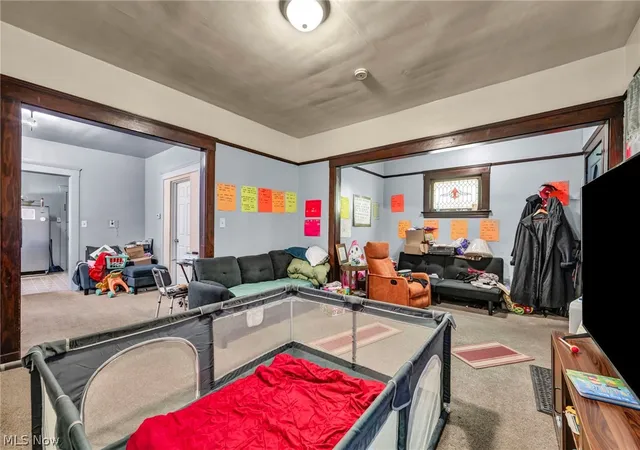 Listing Photo 5 - Condo for sale in building located at 3515 Daisy Ave, Cleveland, OH 44109