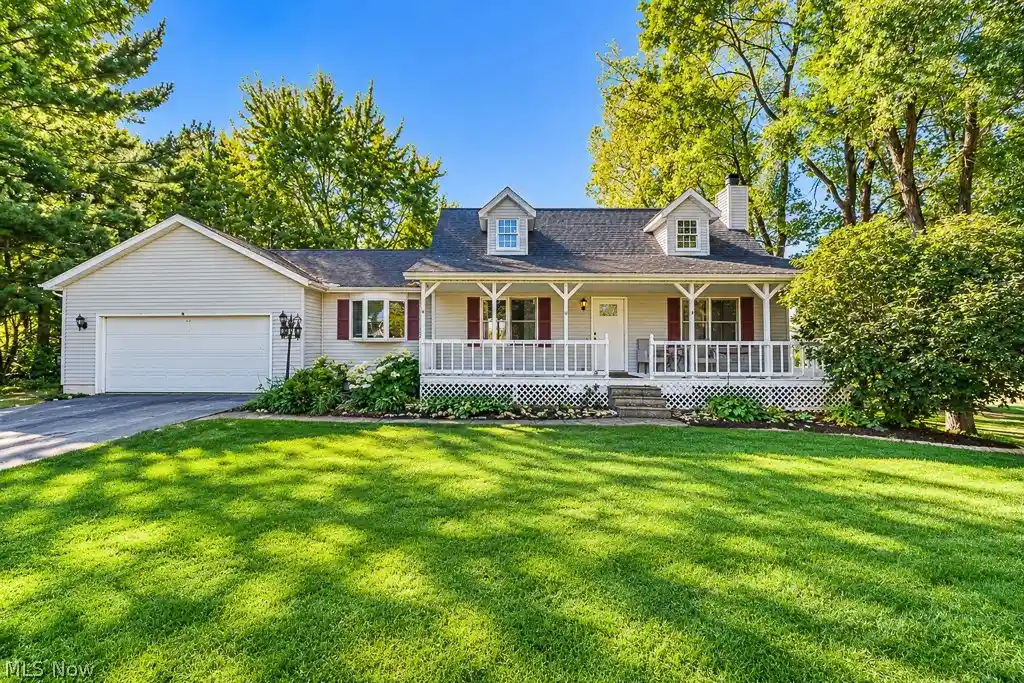 Single family home for sale at 15620 Mason Rd, Vermilion, OH 44089 | MLS# 5247459