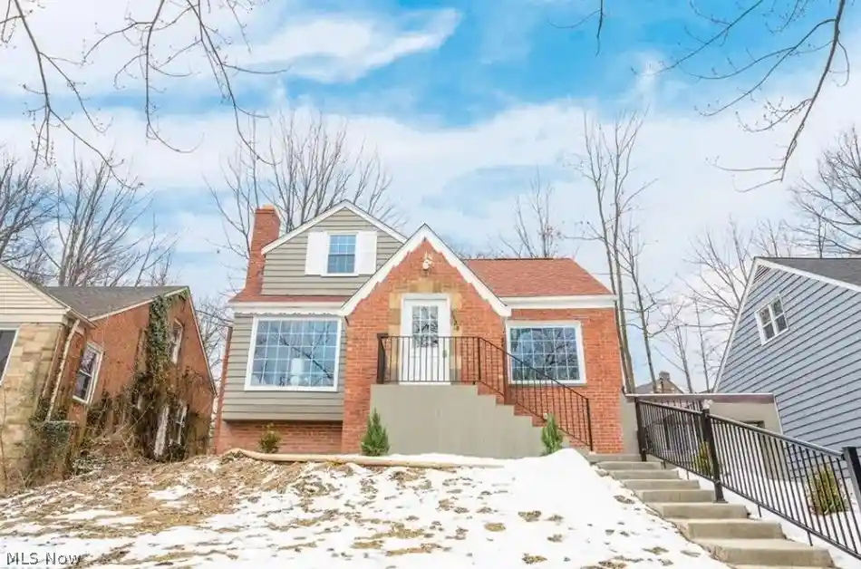 Photo 1 of Sale Pending at 3528 Meadowbrook Blvd, Cleveland Heights, OH 44118 | MLS# 5252182 | Listing updated on 2026-10-23