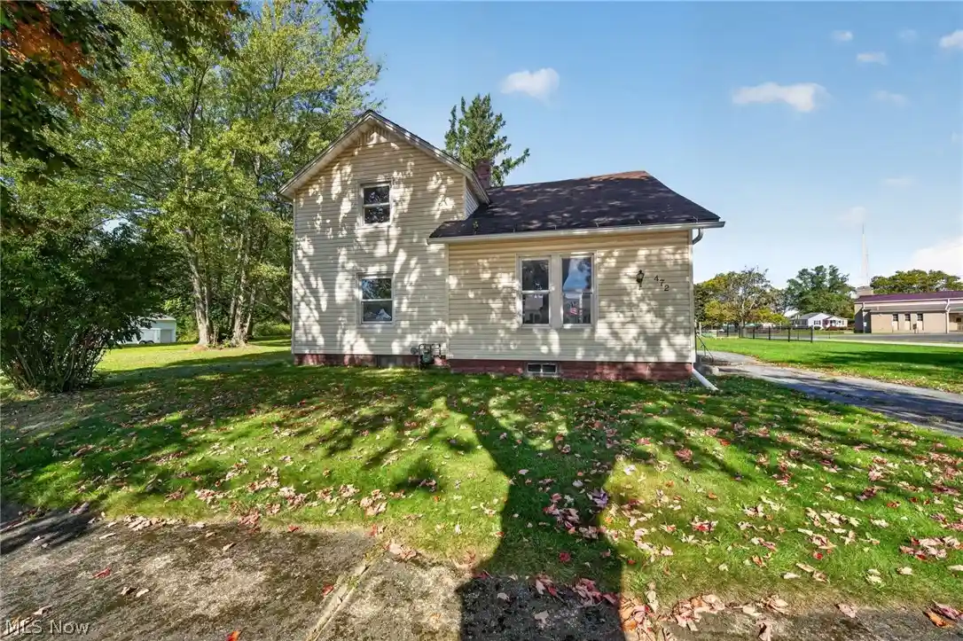 Photo 1 of Sale Pending at 472 Detroit St, Conneaut, OH 44030 | MLS# 5252263 | Listing updated on 2026-10-21