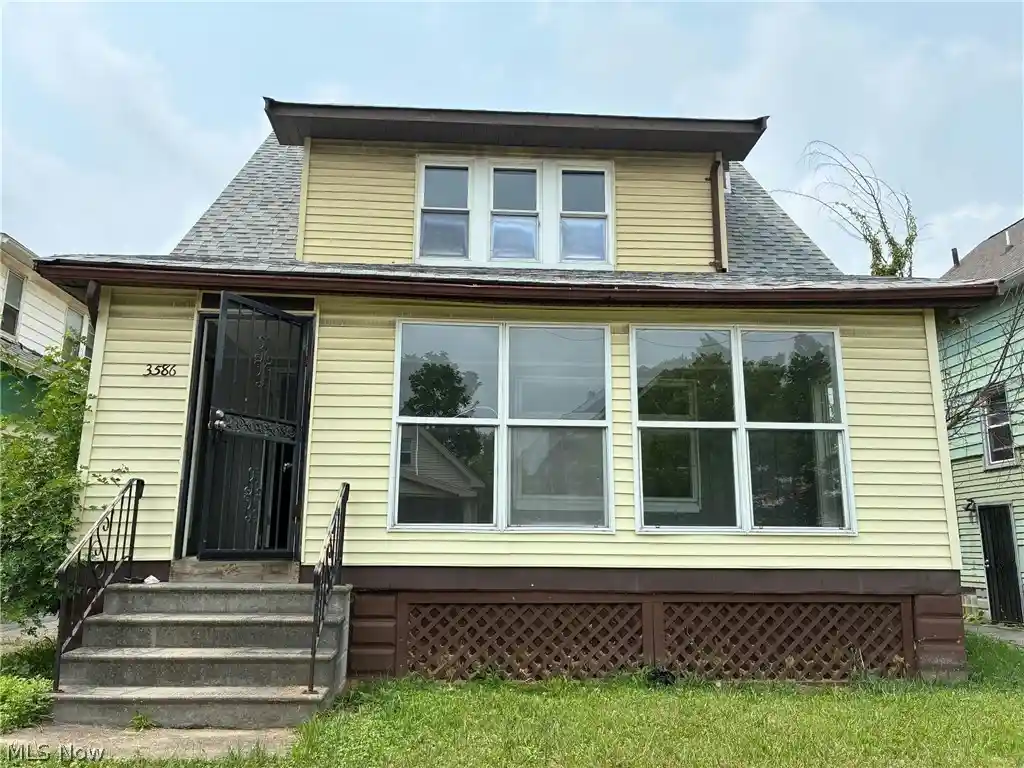 Photo 1 of Single family home for sale at 3586 E 112th Street, Cleveland, OH 44105 | MLS# 5252347 | Listing updated on 2026-10-12