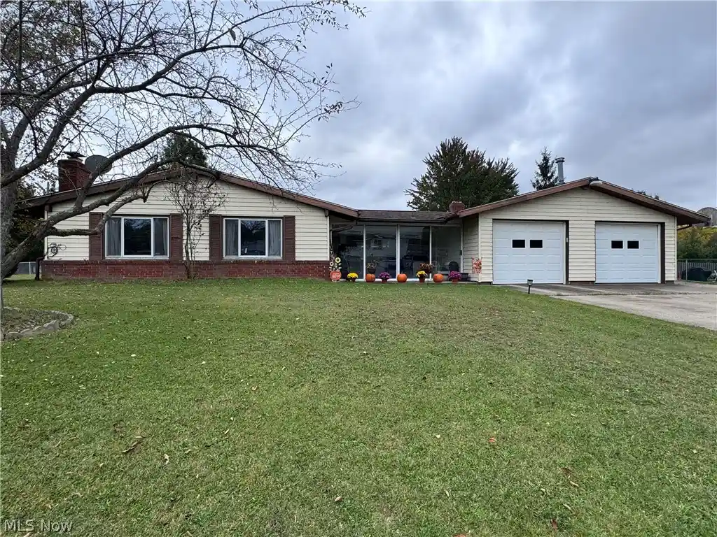 Photo 1 of Single family home for sale at 9495 Seymour Dr, Streetsboro, OH 44241 | MLS# 5251096 | Listing updated on 2026-10-12