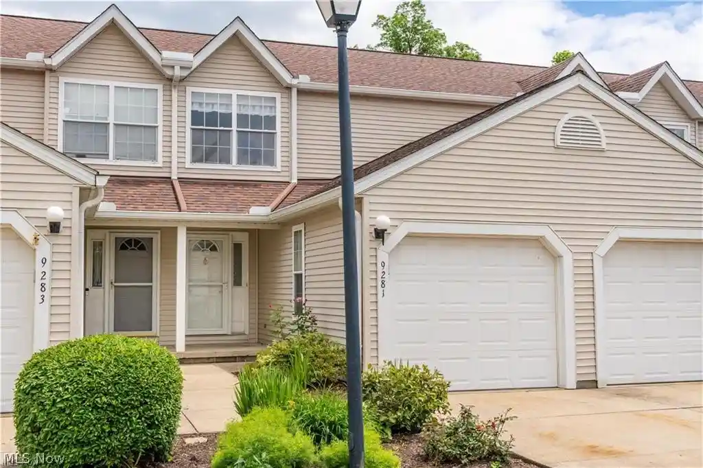 Listing Photo 1 - Condo for sale in 9281 Trotter Ln located at 9281 Trotter Ln, Northfield, OH 44067 - Unit #45