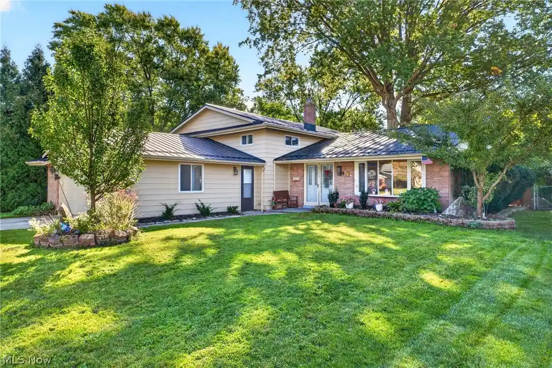 Photo 1 of Single family home for sale at 26673 Sudbury Dr, North Olmsted, OH 44070 | MLS# 5251701 | Listing updated on 2026-10-28