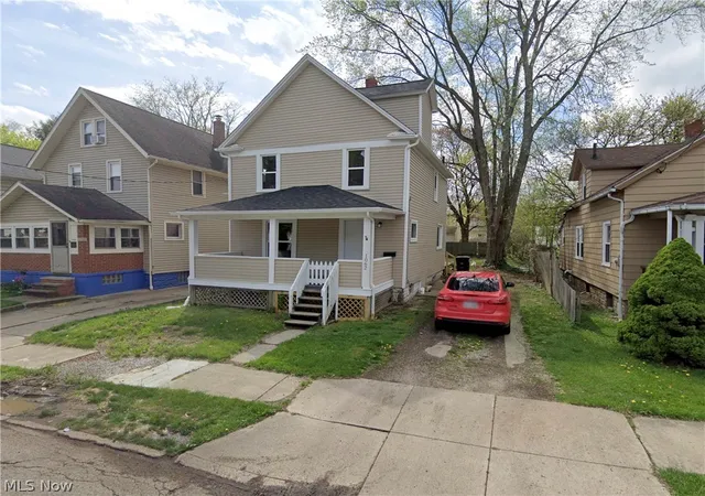 Single family home for sale at 1062 Big Fls Ave, Akron, OH 44310 | MLS# 5252484
