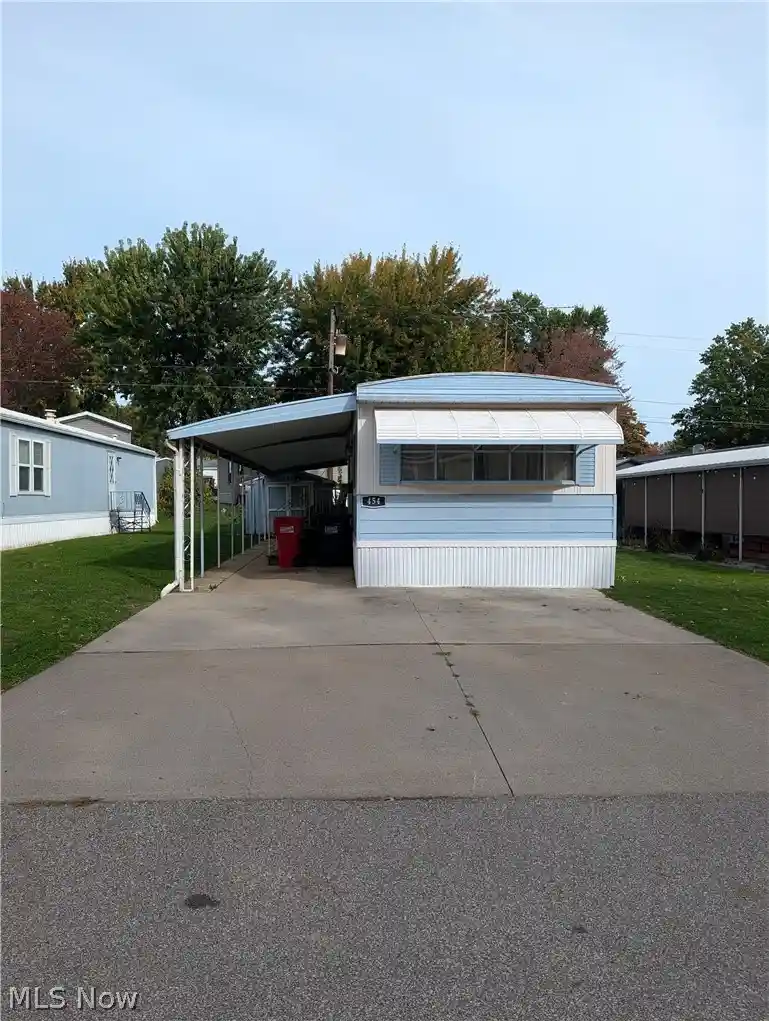 Photo 1 of Sale Pending at 454 Westwoods, Amherst, OH 44001 | MLS# 5252597 | Listing updated on 2026-10-24