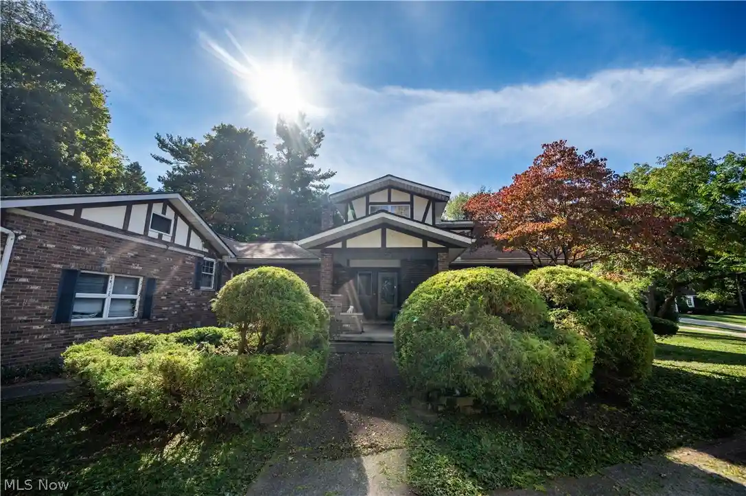 Photo 1 of Single family home for sale at 8797 Allen Troy Ct, Mentor, OH 44060 | MLS# 5252465 | Listing updated on 2026-10-13