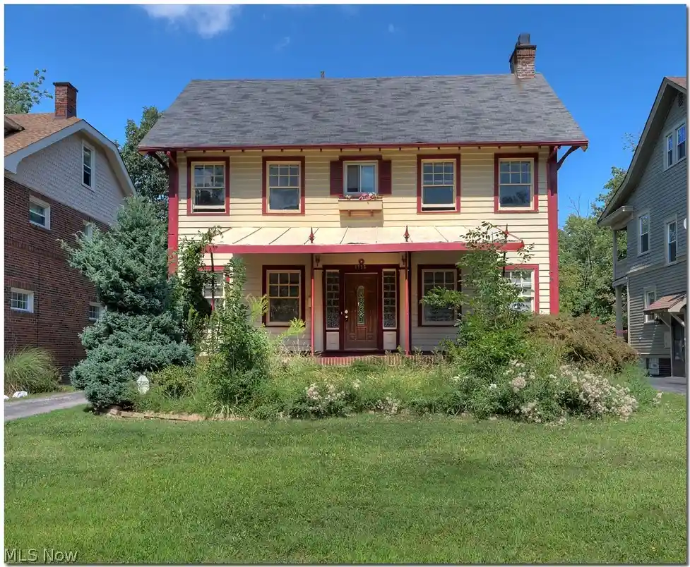 Photo 1 of Single family home for sale at 3335 Euclid Hts Blvd, Cleveland, OH 44118 | MLS# 5252709 | Listing updated on 2026-10-13