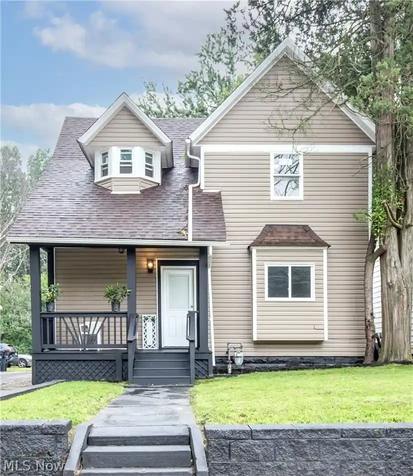 Photo 1 of Sale Pending at 600 E Buchtel Ave, Akron, OH 44304 | MLS# 5252005 | Listing updated on 2026-10-28