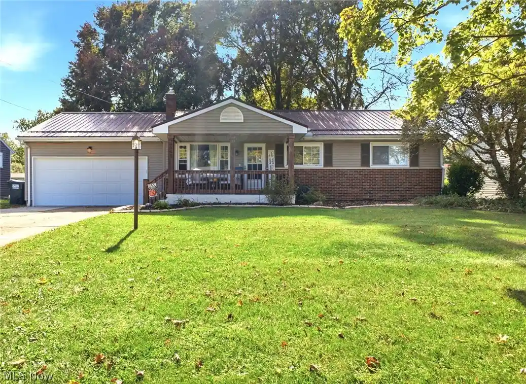 Photo 1 of Single family home for sale at 3940 Loma Vista Dr, Youngstown, OH 44511 | MLS# 5250619 | Listing updated on 2026-10-25