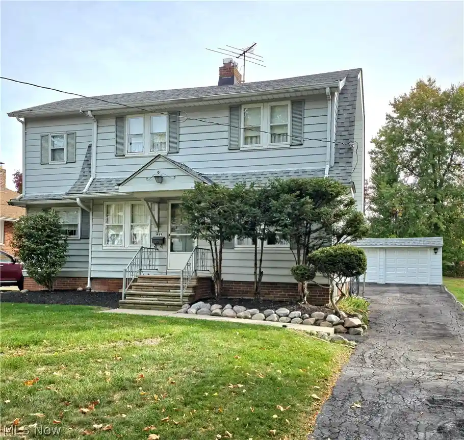 Photo 1 of Sale Pending at 1499 Sunview Rd, Cleveland, OH 44124 | MLS# 5252340 | Listing updated on 2026-10-13