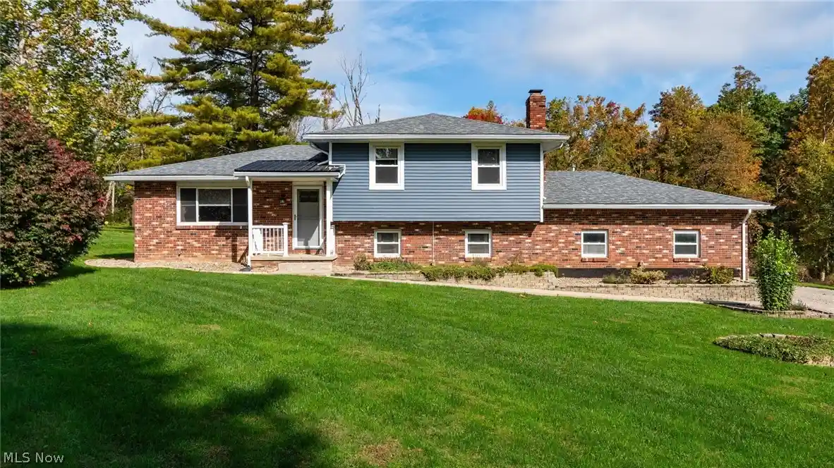 Single family home for sale at 6825 Starner Ln, Nashport, OH 43830 | MLS# 5231600