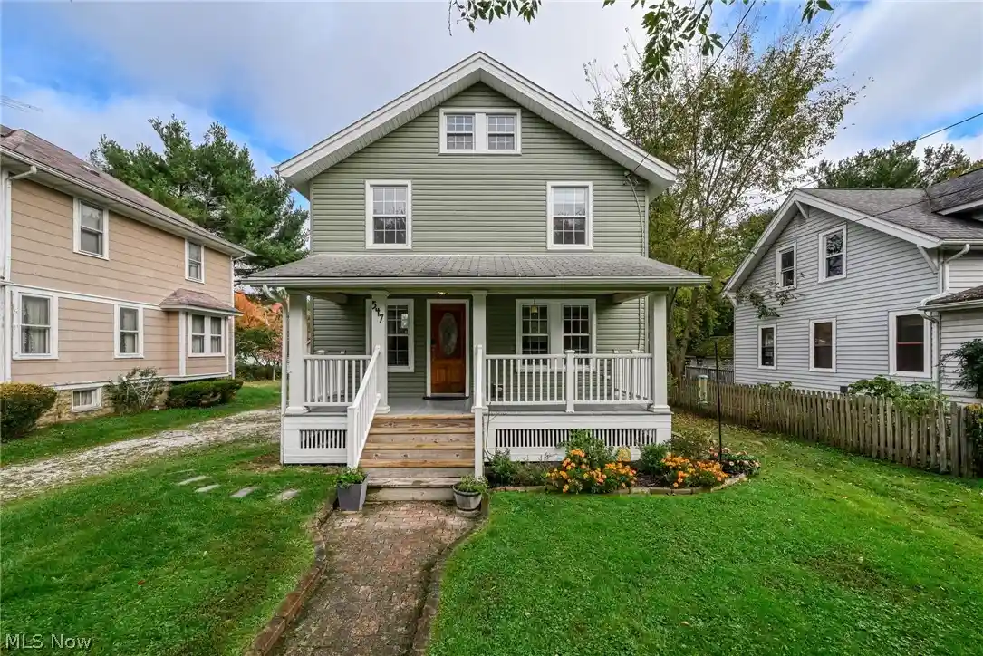 Single family home for sale at 547 Cuyahoga St, Kent, OH 44240 | MLS# 5252565