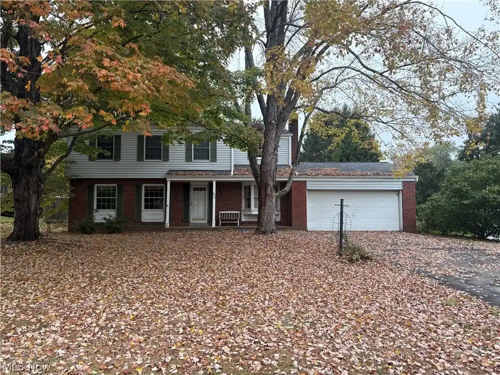 Photo 1 of Sale Pending at 1905 Carlton Rd, Kent, OH 44240 | MLS# 5251965 | Listing updated on 2026-10-19