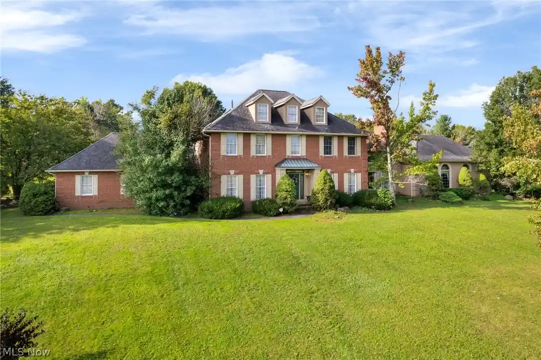Photo 1 of Sale Pending at 6705 Arlington Ave Nw, Massillon, OH 44646 | MLS# 5252940 | Listing updated on 2026-10-27