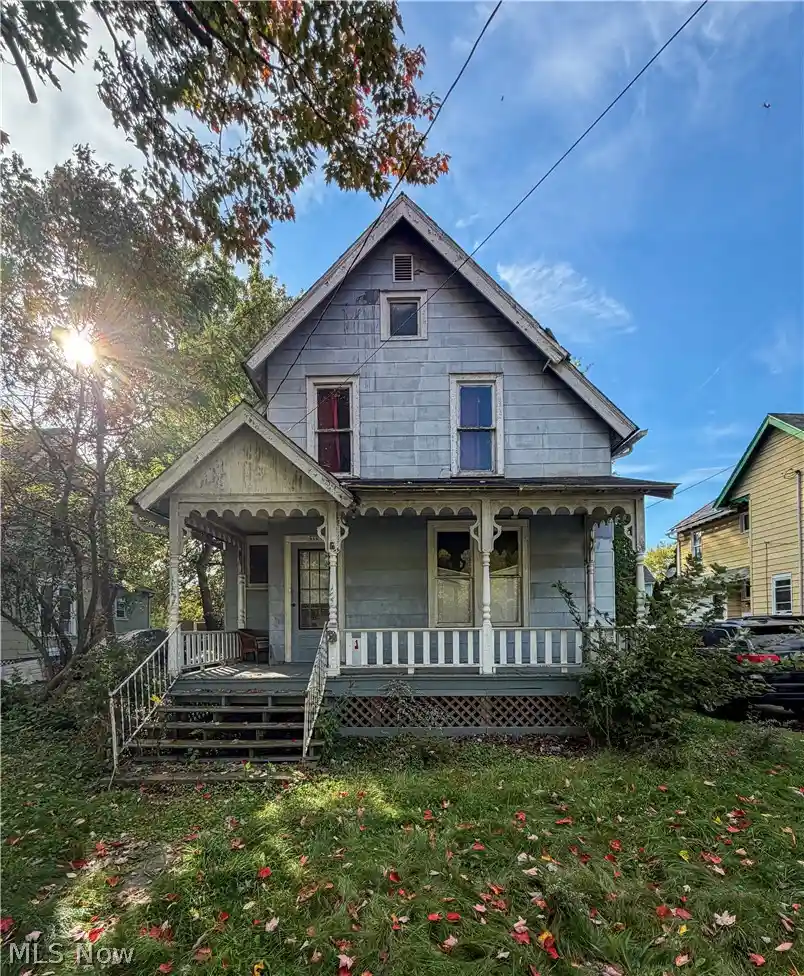 Photo 1 of Single family home for sale at 855 Adams Ave Nw, Warren, OH 44483 | MLS# 5252880 | Listing updated on 2026-10-14