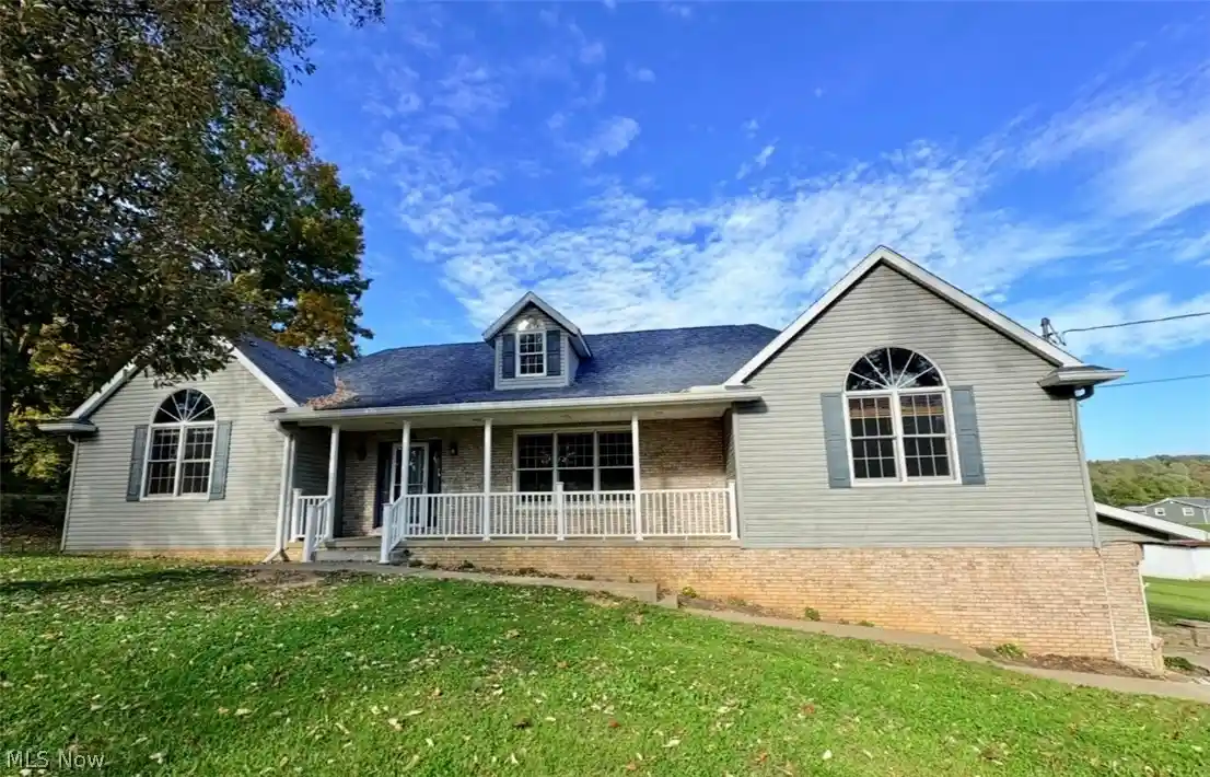 Single family home for sale at 3365 Gorsuch Rd, Nashport, OH 43830 | MLS# 5252855