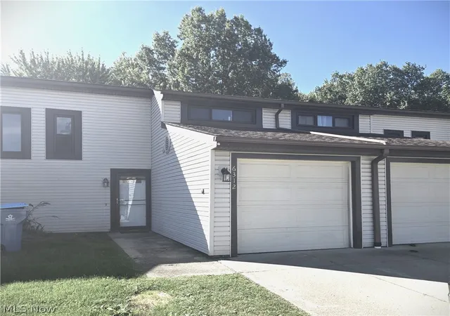 Photo 1 of Condo for sale at 6312 Forest Park Dr, North Ridgeville, OH 44039 | MLS# 5252780 | Listing updated on 2026-10-30
