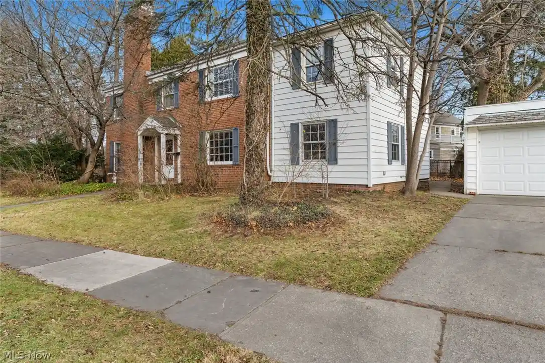 Multi family home for sale at 19208 Chagrin, Shaker Heights, OH 44122 | MLS# 5252900