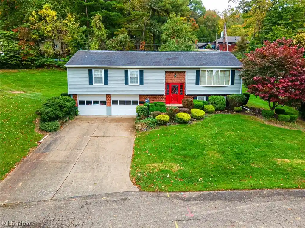 Photo 1 of Single family home for sale at 1807 Winding Dr, Coshocton, OH 43812 | MLS# 5249517 | Listing updated on 2026-10-28
