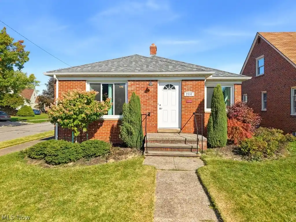 Photo 1 of Sale Pending at 2530 Brookview Blvd, Cleveland, OH 44134 | MLS# 5253029 | Listing updated on 2026-10-17