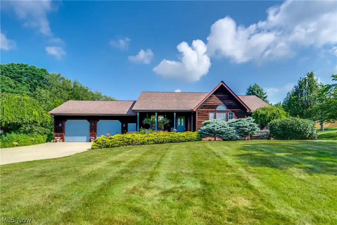 Photo 1 of Single family home for sale at 2785 Brady Lake, Ravenna, OH 44266 | MLS# 5252949 | Listing updated on 2026-10-29