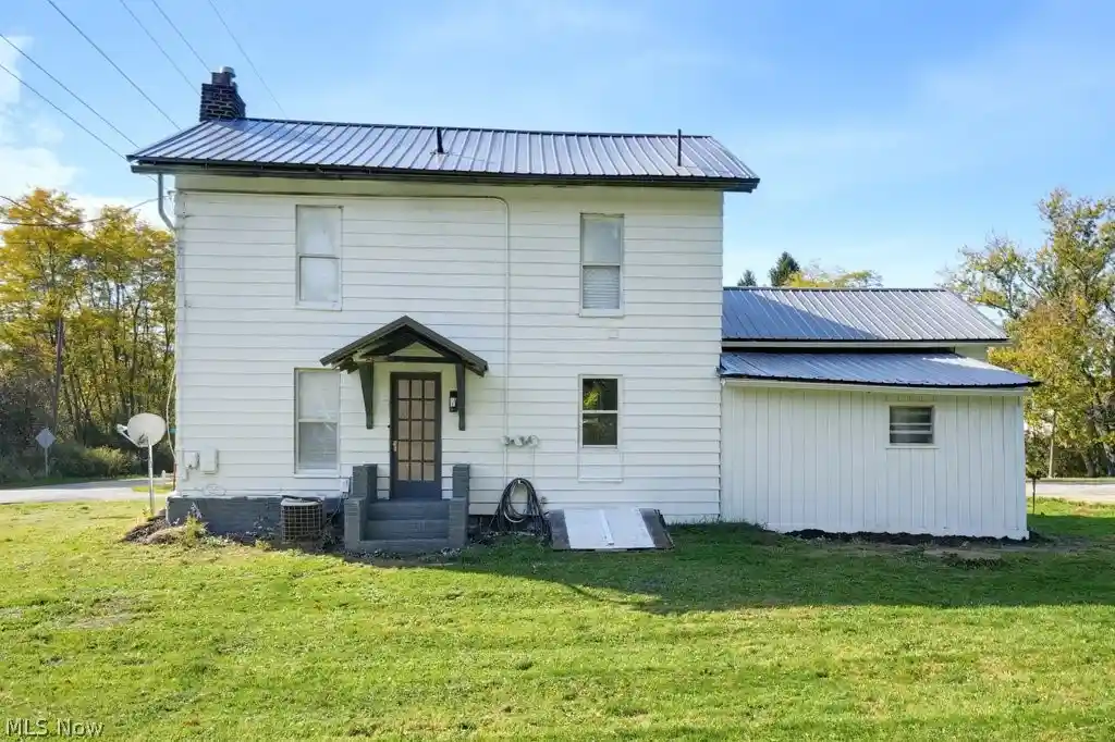 Photo 1 of Sale Pending at 5013 King Graves Rd, Vienna, OH 44473 | MLS# 5252450 | Listing updated on 2026-10-22
