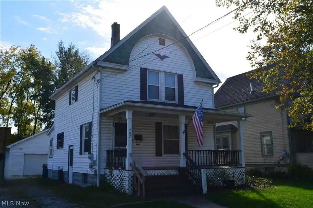 Single family home for sale at 407 W Herrick Ave, Wellington, OH 44090 | MLS# 5253178