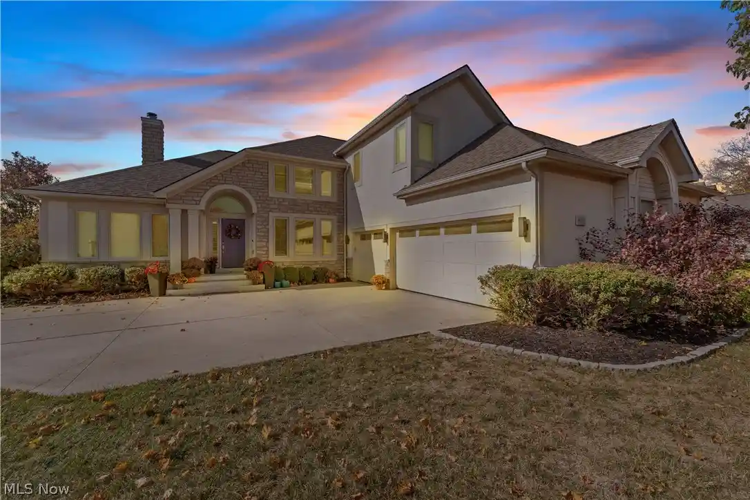 Photo 1 of Single family home for sale at 6037 Baronscourt Way, Dublin, OH 43016 | MLS# 5253024 | Listing updated on 2026-10-14