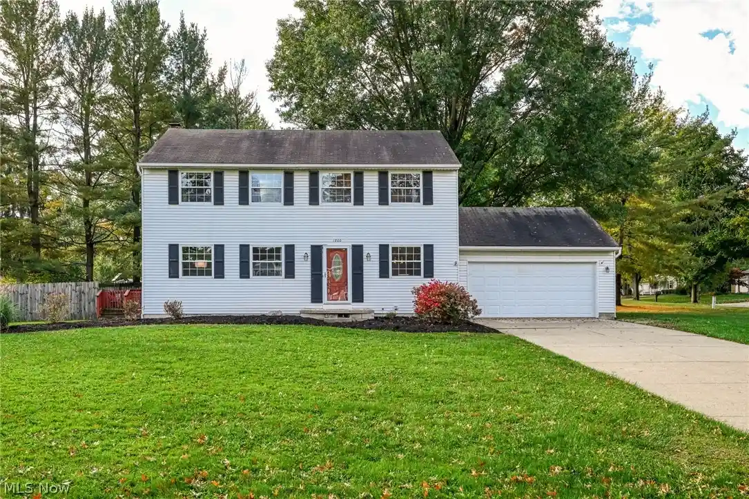 Photo 1 of Sale Pending at 1800 Carver Ln, Hudson, OH 44236 | MLS# 5252366 | Listing updated on 2026-10-22