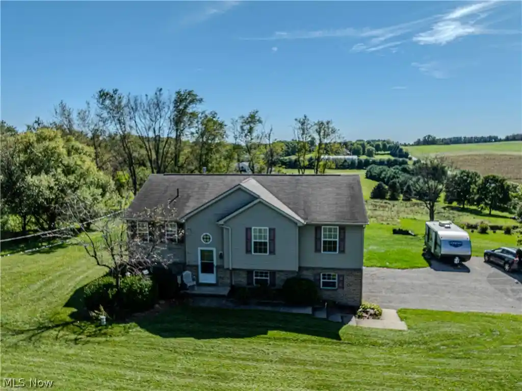 Single family home for sale at 9142 Lisbon St E, East Canton, OH 44730 | MLS# 5253341