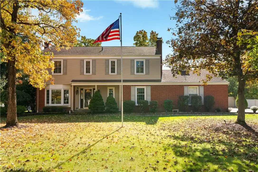 Photo 1 of Sale Pending at 135 E Case Dr, Hudson, OH 44236 | MLS# 5252735 | Listing updated on 2026-10-19