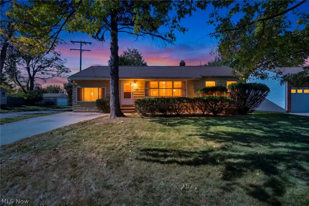 Photo 1 of Single family home for sale at 5452 Hauserman Rd, Cleveland, OH 44130 | MLS# 5253401 | Listing updated on 2026-10-15