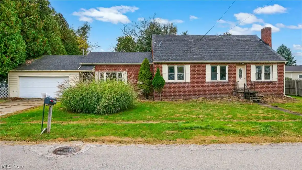 Photo 1 of Single family home for sale at 6123 Lucas Ave, Ashtabula, OH 44004 | MLS# 5253421 | Listing updated on 2026-10-15