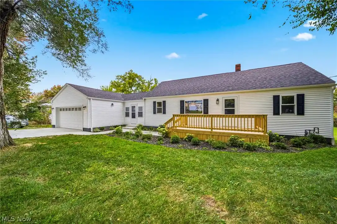 Photo 1 of Single family home for sale at 5035 N Ridge Rd E, Ashtabula, OH 44004 | MLS# 5253537 | Listing updated on 2026-10-22