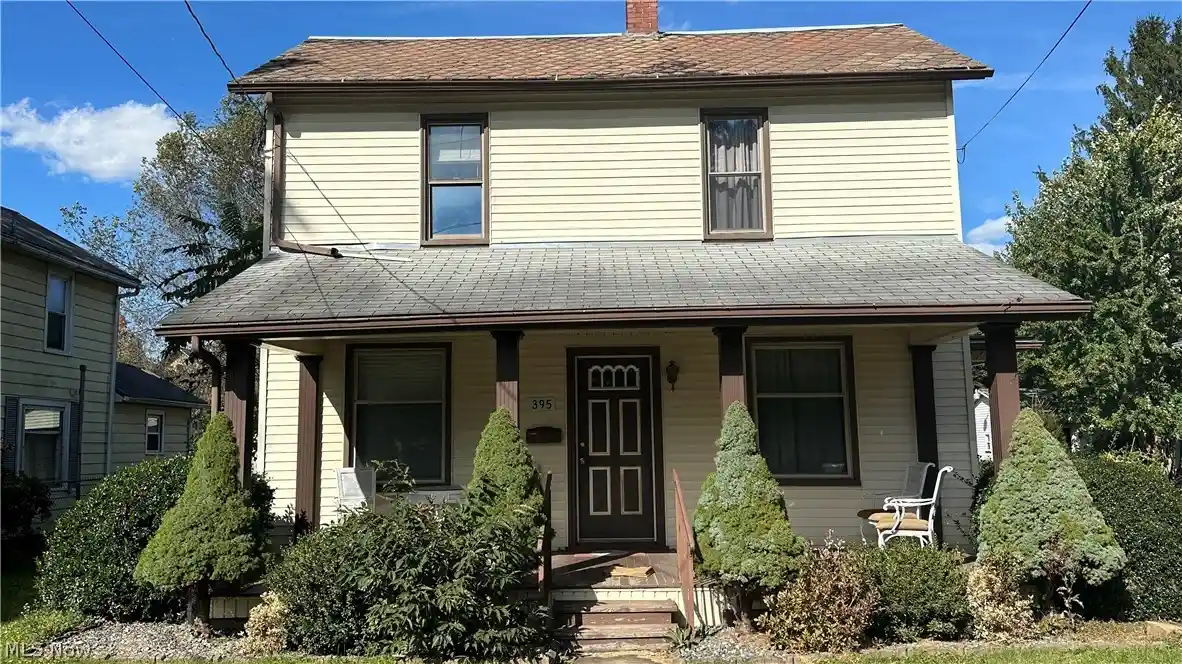 Single family home for sale at 395 Somer St, Leetonia, OH 44431 | MLS# 5251651