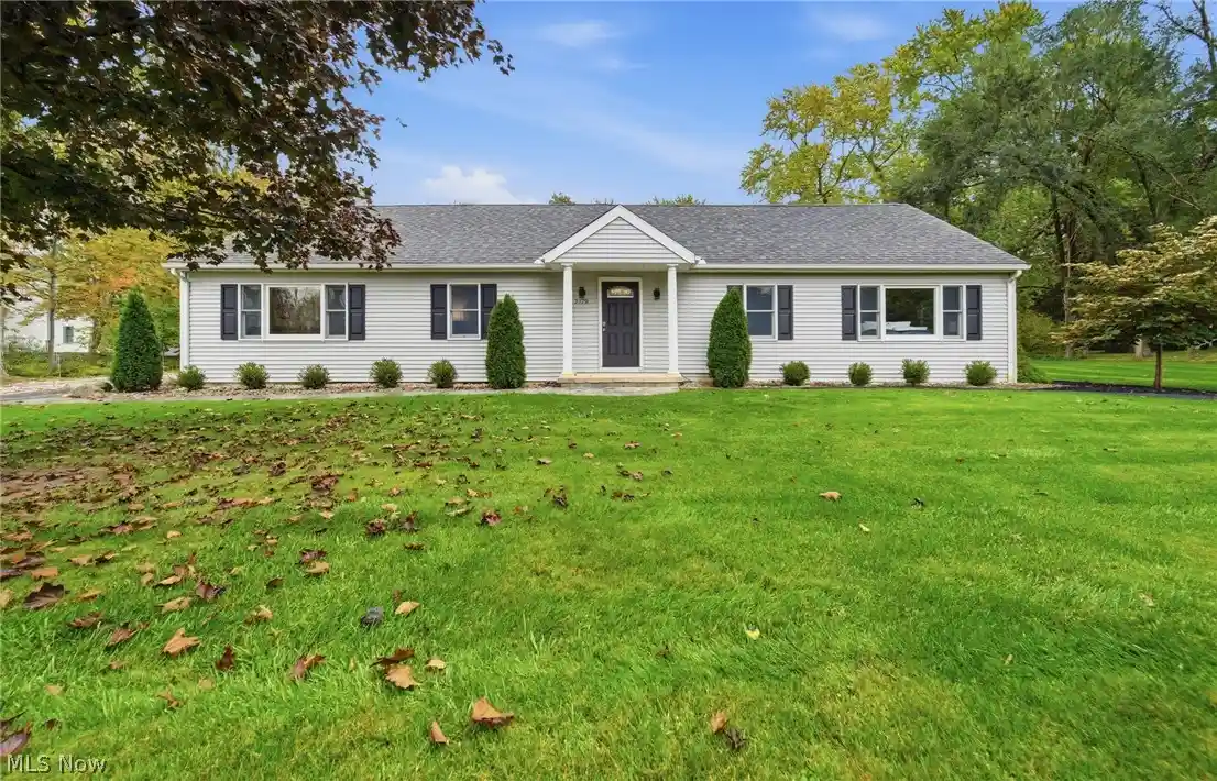 Photo 1 of Single family home for sale at 7179 Darrow Rd, Hudson, OH 44236 | MLS# 5253504 | Listing updated on 2026-10-30