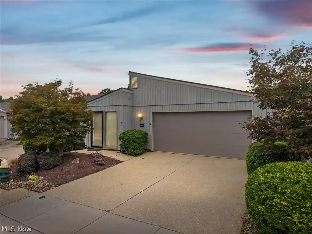 Single family home for sale at 11025 Southwind Ct, Strongsville, OH 44149 | MLS# 5253621