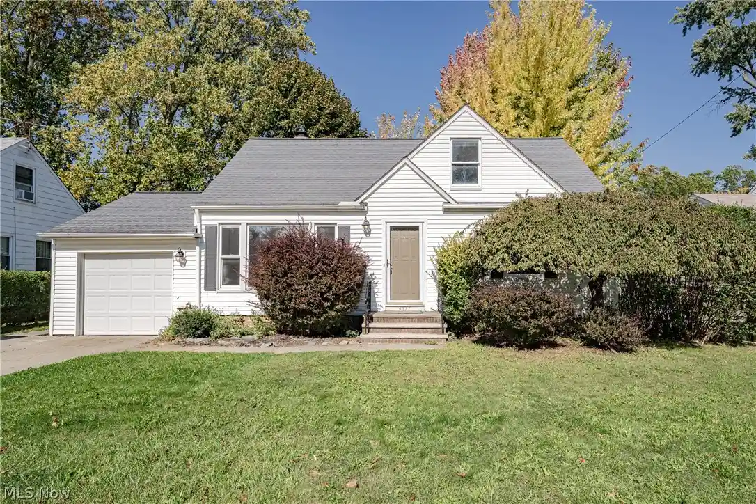 Photo 1 of Single family home for sale at 4377 Norma Dr, Cleveland, OH 44121 | MLS# 5252766 | Listing updated on 2026-10-16