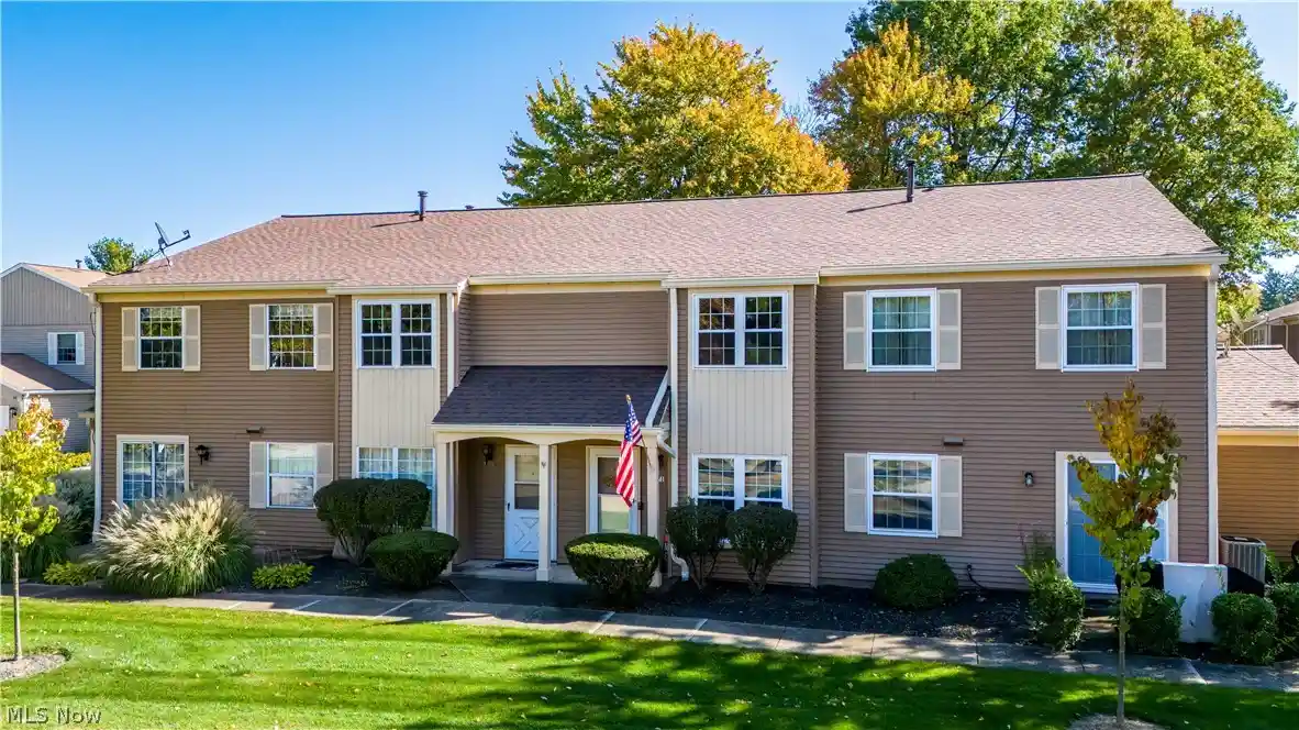 Listing Photo 1 - Condo for sale in 7373 Forsythia Ln located at 7373 Forsythia Ln, Northfield, OH 44067 - Unit 7373 Forsythia Ln