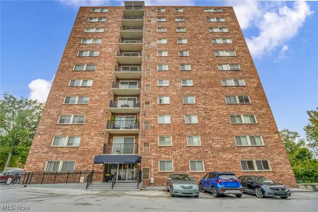 Photo 1 of Condo for sale at 15555 Hilliard Rd #304, Lakewood, OH 44107 | MLS# 5253673 | Listing updated on 2026-10-28