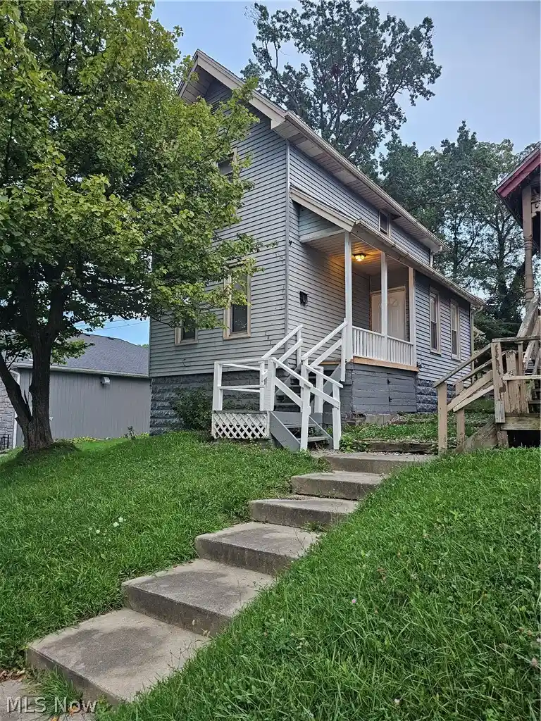 Photo 1 of Single family home for sale at 1318 W 5th Street, Ashtabula, OH 44004 | MLS# 5253677 | Listing updated on 2026-10-16