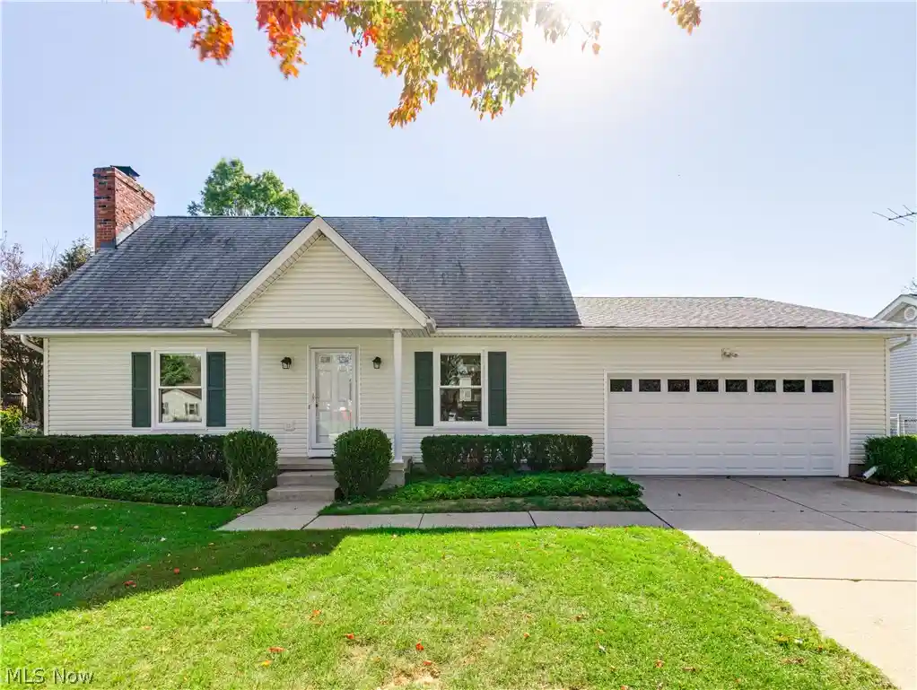 Photo 1 of Single family home for sale at 322 Rivermoor Dr, Mogadore, OH 44260 | MLS# 5253635 | Listing updated on 2026-10-16